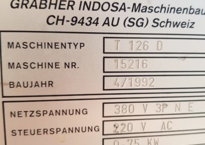 Indosa type 126 D semi automatische sluitmachine met semi automatische voeder, type plaatje