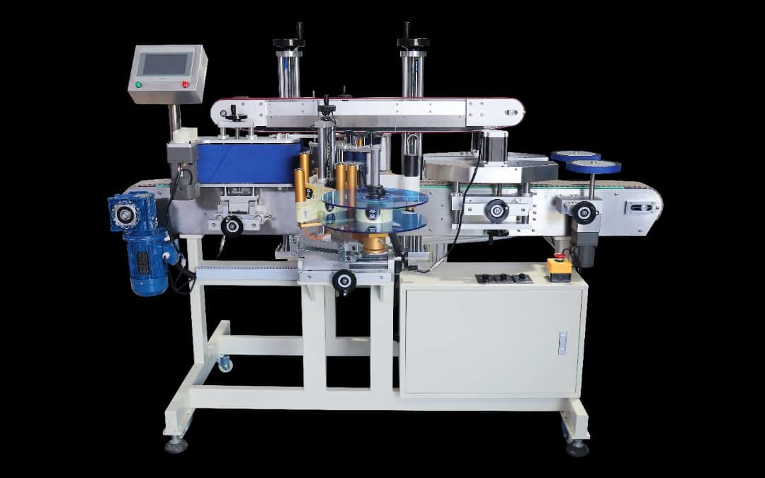 Automatische etiketteermachine voor ronde en niet ronde objecten met mogelijkheid aan 2 zijde te etiketteren type MEM ALM-V2